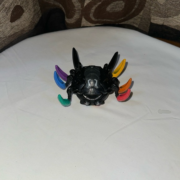 DISNEYPARKS MARVEL EXCLUSIVE- LIGHT UP SPIDER BOT PRIDE COLLECTION. NWOB - Picture 6 of 9